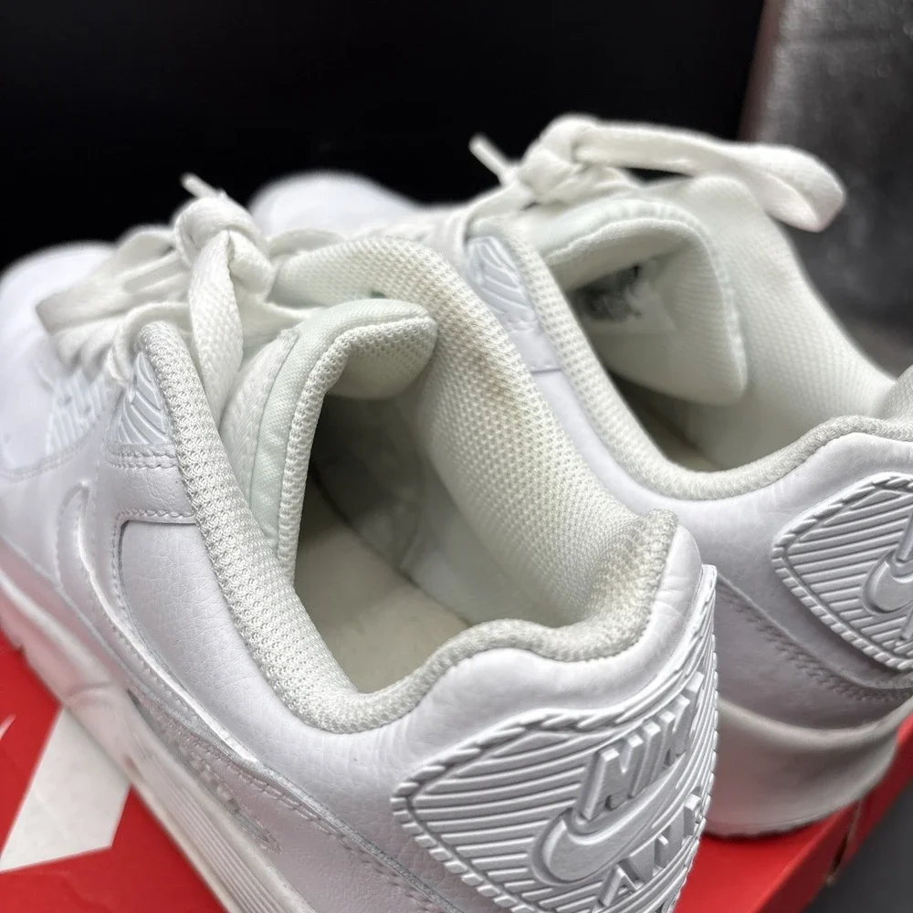 Nike Air Max 90 LTR GS Kid's Sneakers Size 6.5Y Low White Good Used W/Box